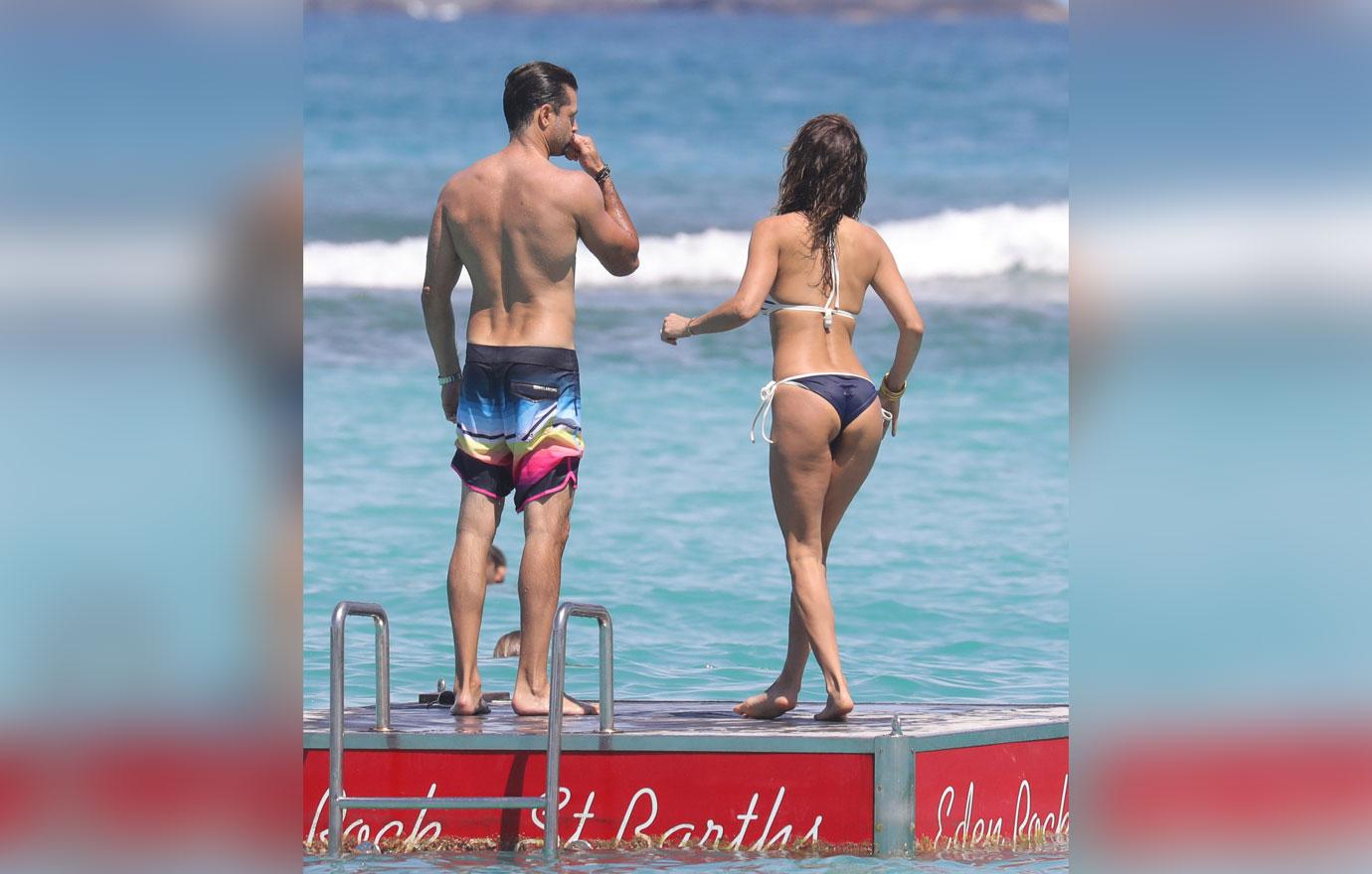 Brooke Burke Bikini Body Photos -- Abs & Boobs On Beach In St Barts