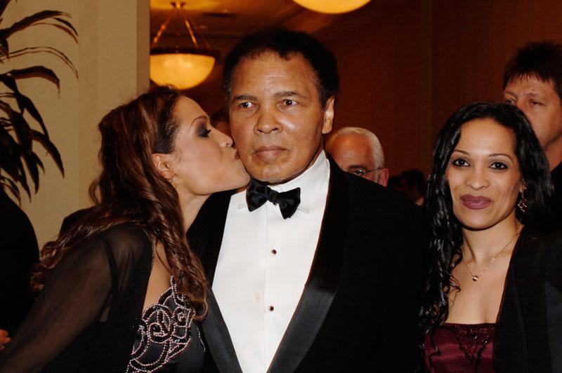 //muhammad ali dead daughter sad statement