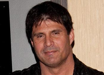 //pp_josecanseco_splashnews