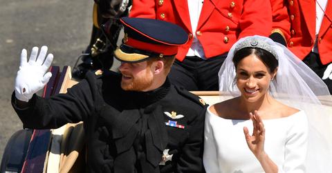 Prince Harry Meghan Markle Take Carriage Ride After Wedding