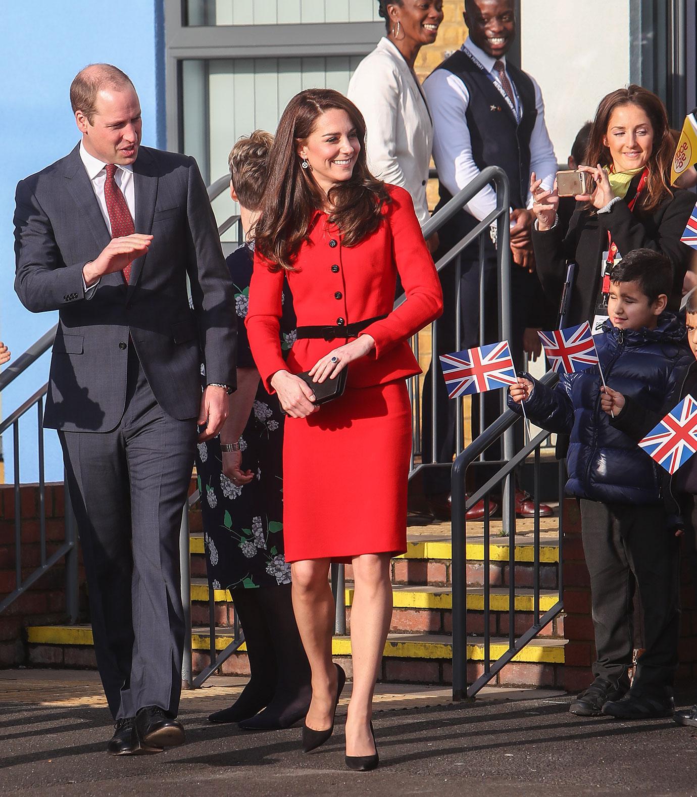 //kate middleton scary skinny legs running