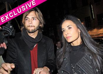 //ashton kutcher demi moore cheating splash