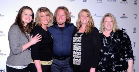The cast of 'Sister Wives' poses on the red carpet