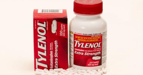 The Tylenol Murders mystery intensifies as new claims emerge about a suspect's hidden identity.
