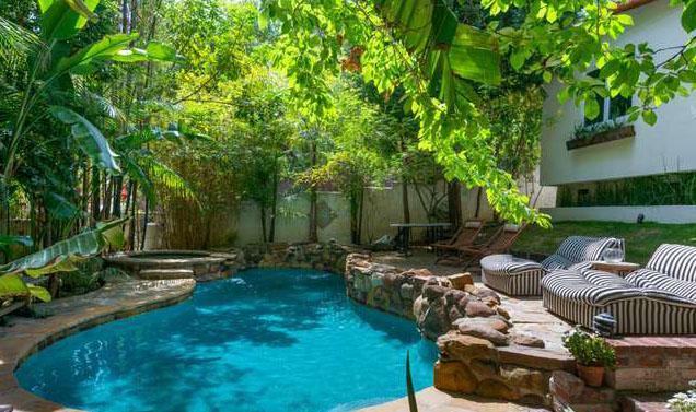 Justin Bartha Lists LA Home