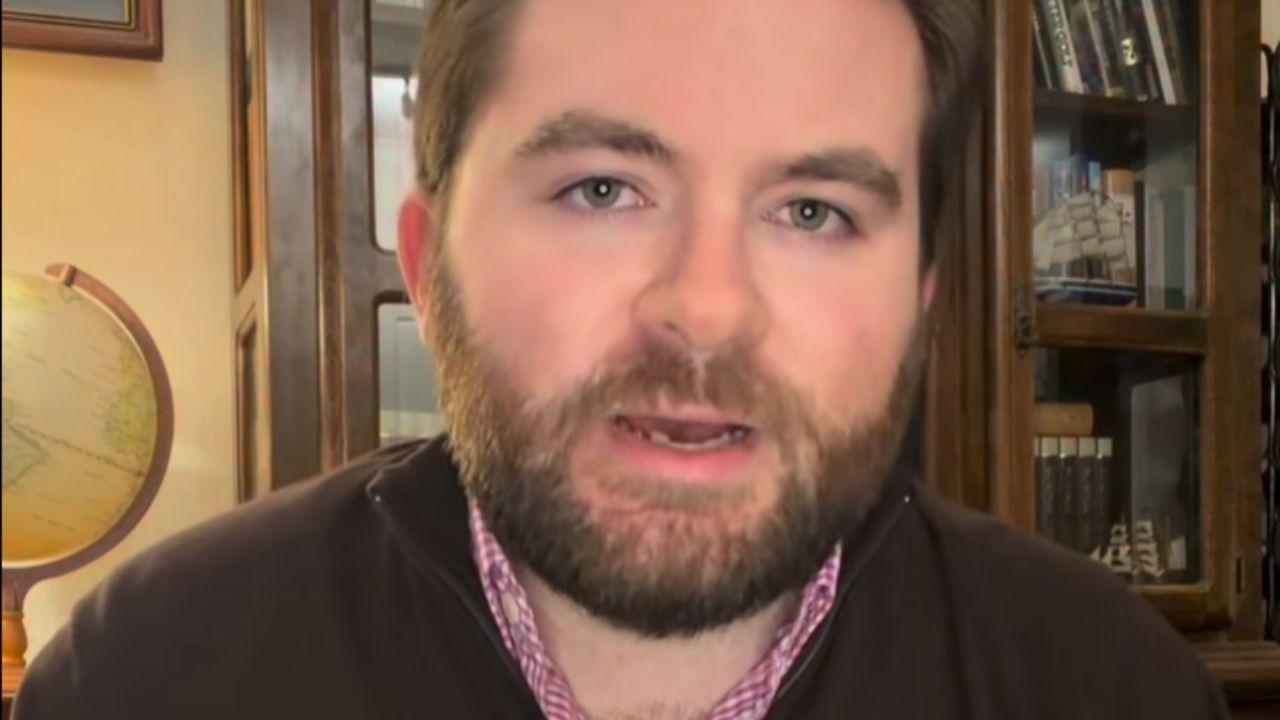 Photo of Caleb Bond