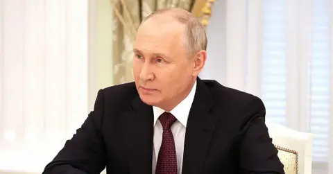 vladimir putin kills year old girl glide bomb apartment complex