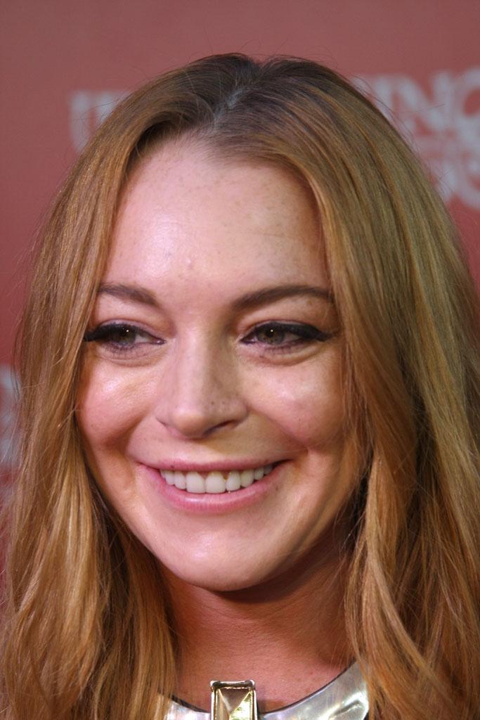 Lindsay Lohan Teeth Rotted Bad 10 