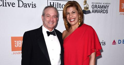 Hoda Kotb has given up on love after failed reunion with ex-fiancé Joel Schiffman, seeing it's for the best.