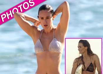 //pp_rumerwillis_bikini