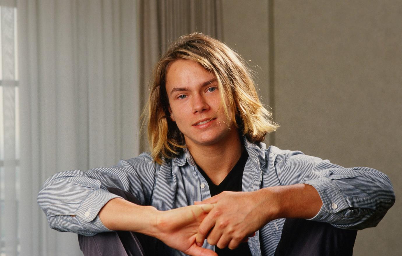 One of the sadder dead celebrities’ stories is the one of actor River Phoenix.