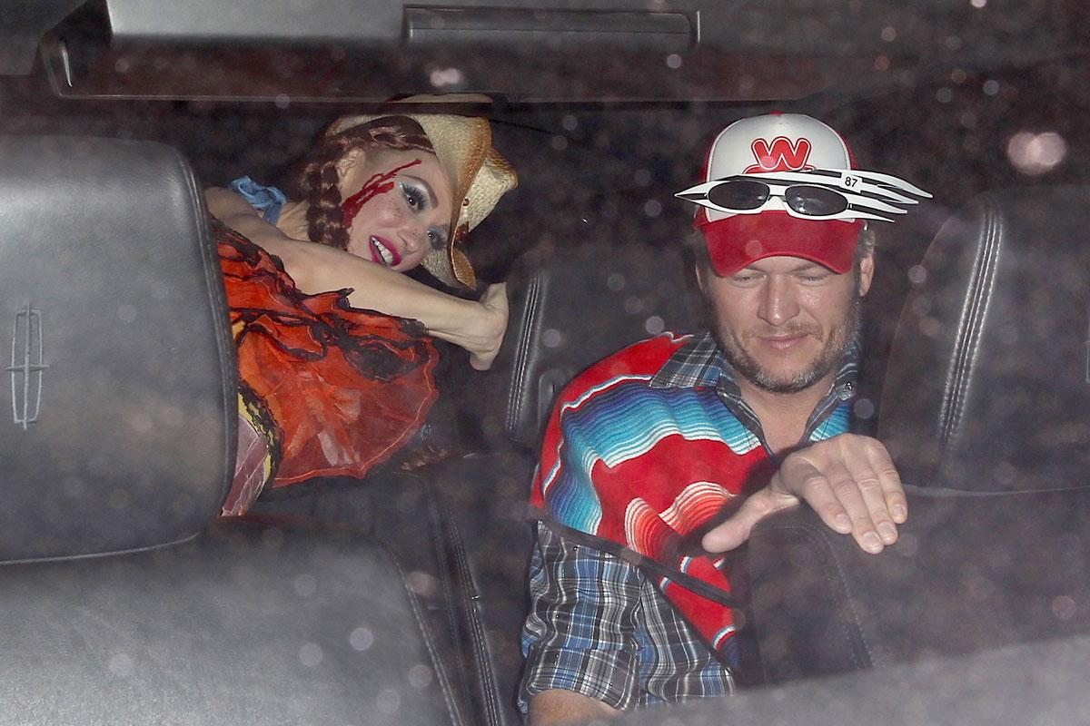 Gwen Stefani Blake Shelton Dating PDA Halloween Party