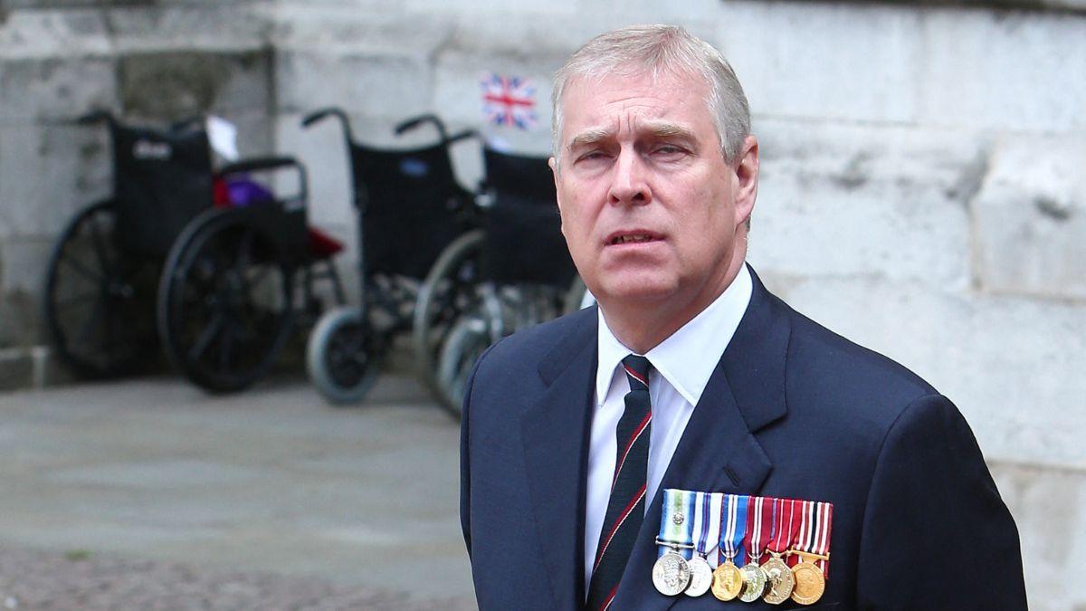 Photo of Andrew Windsor