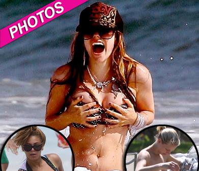 //avrillavigne bikini