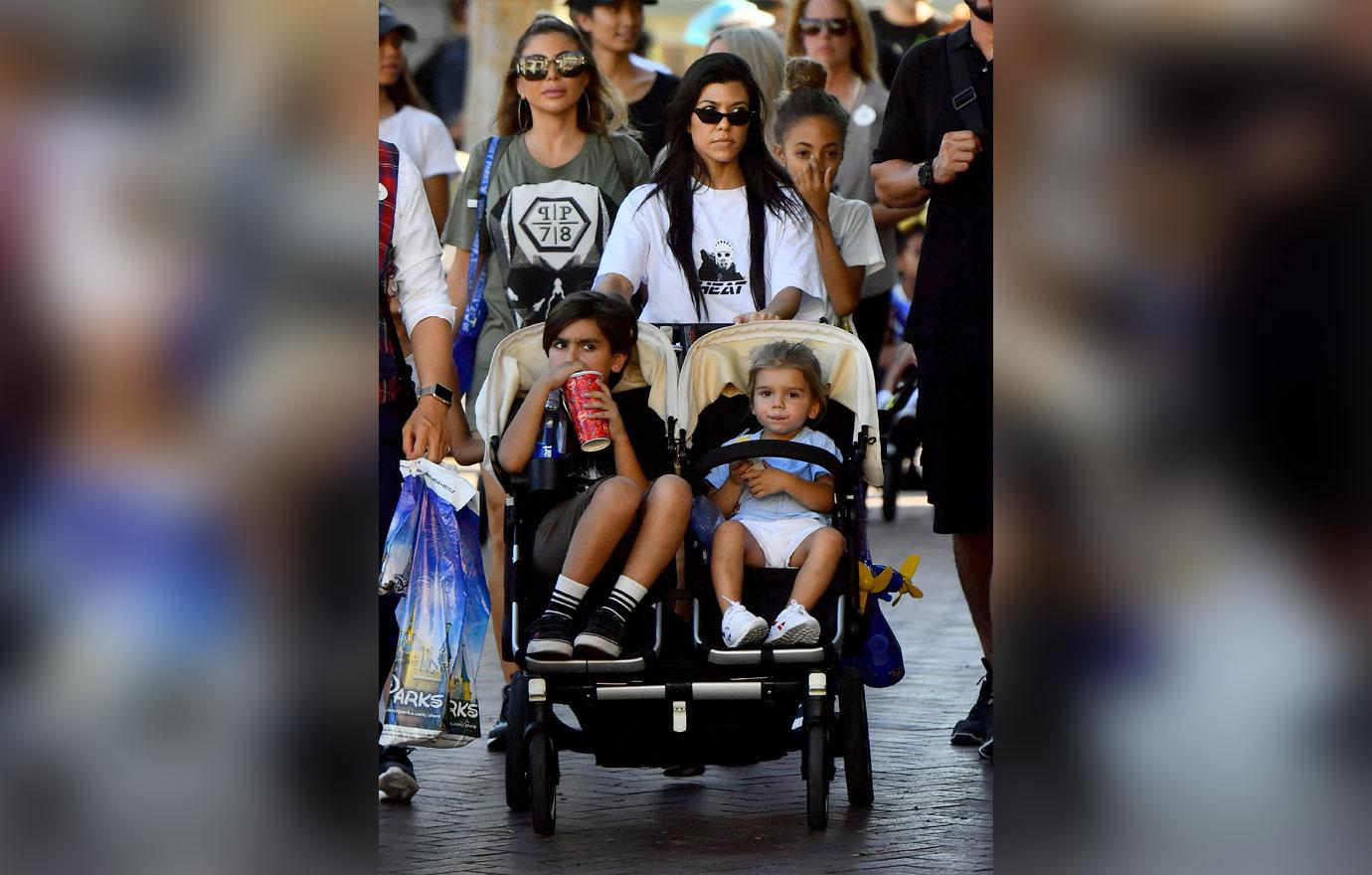 //Kim Kardashian birthday Kourtney kids Disneyland