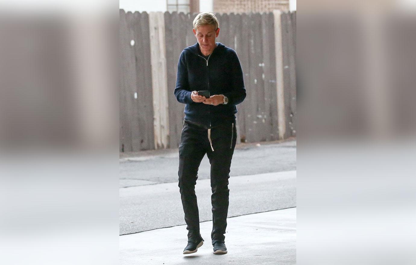 Ellen DeGeneres Crying Dad Death