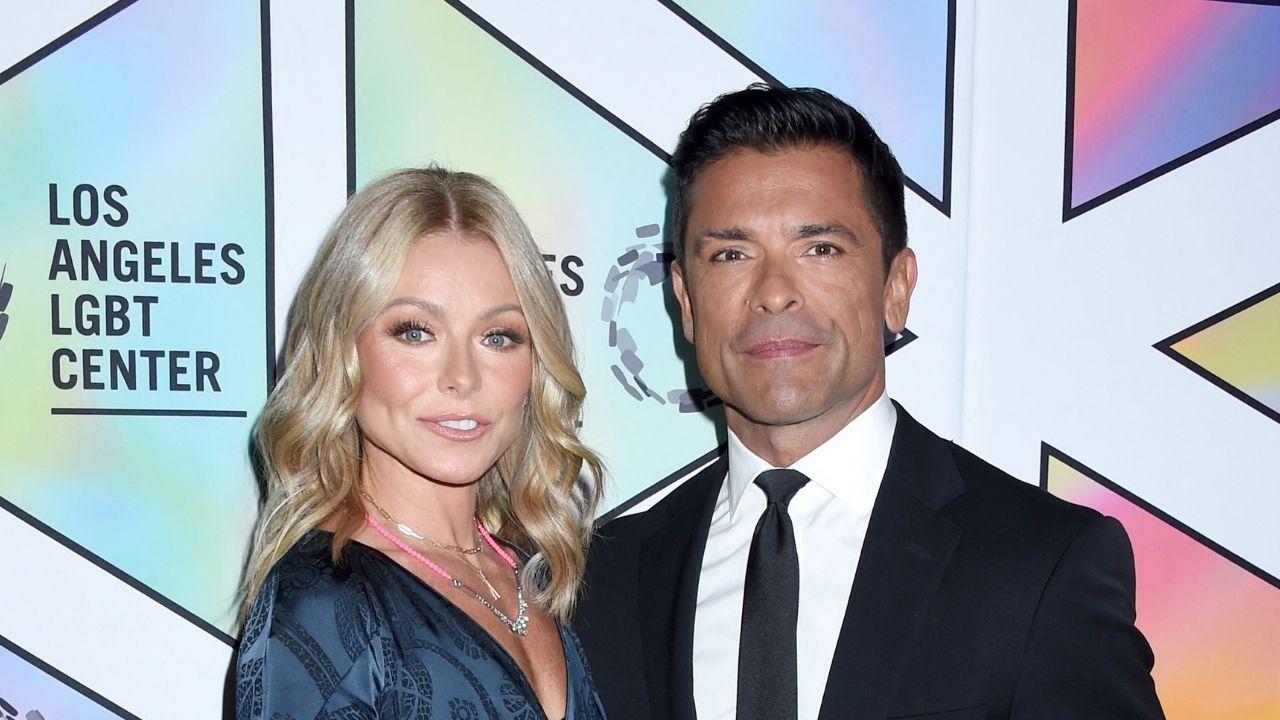 Image of According to Kelly Ripa, her son thought she was lying when she told him she'd been in a Jay-Z music video.
