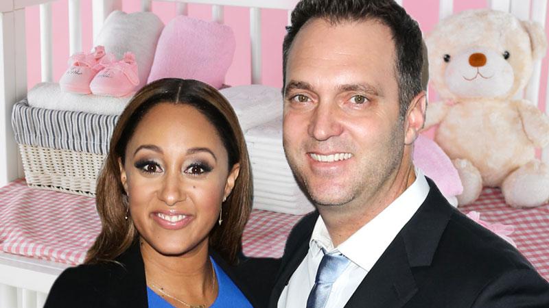 Tamera mowry gives birth daughter