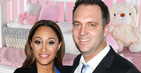 Tamera mowry gives birth daughter
