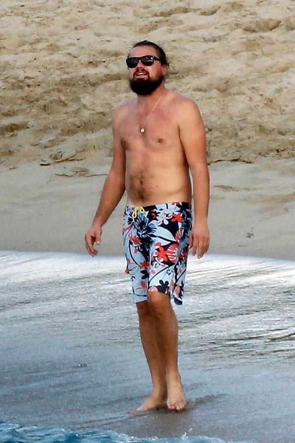 //Leonardo DiCaprio Beach St Barth