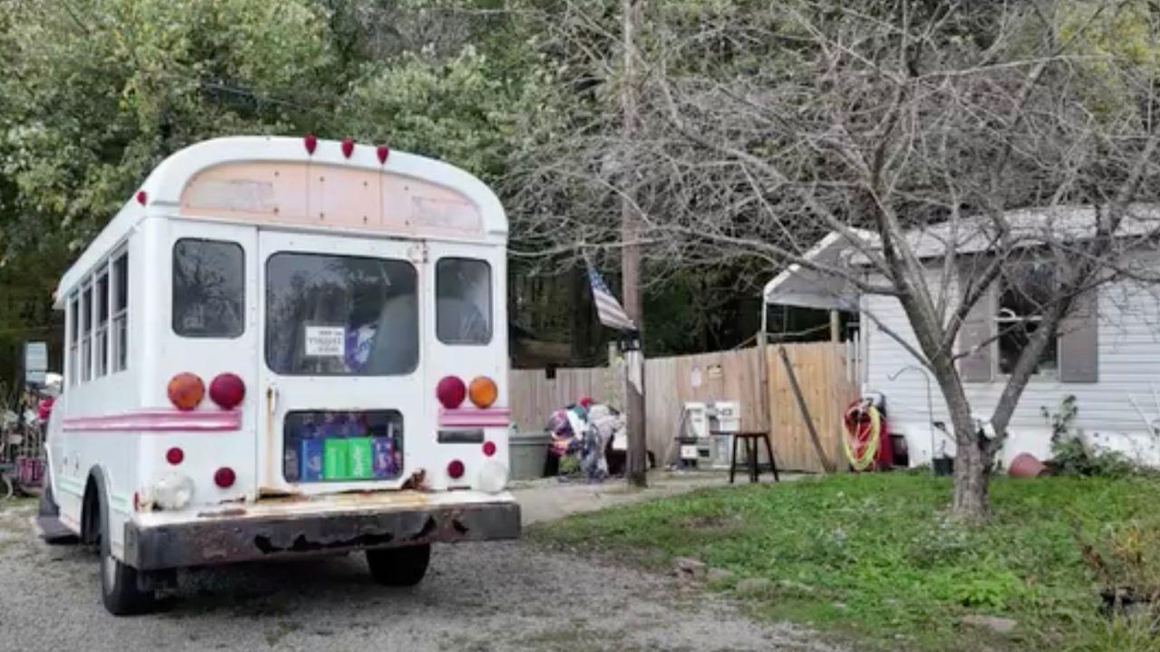 Photo of the trailer home area