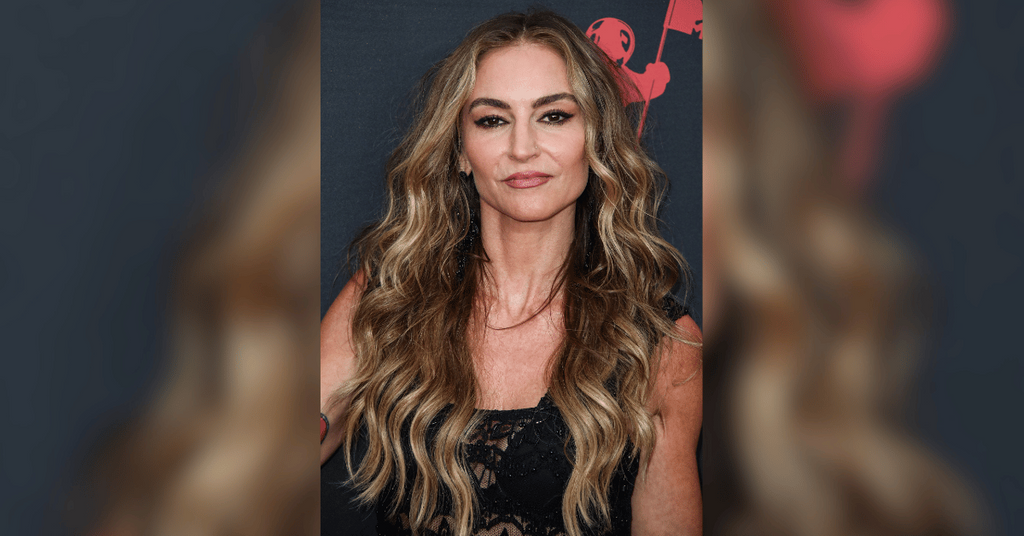 'Sopranos' Star Drea de Matteo Claims She Was 'Blacklisted' Over COVID ...