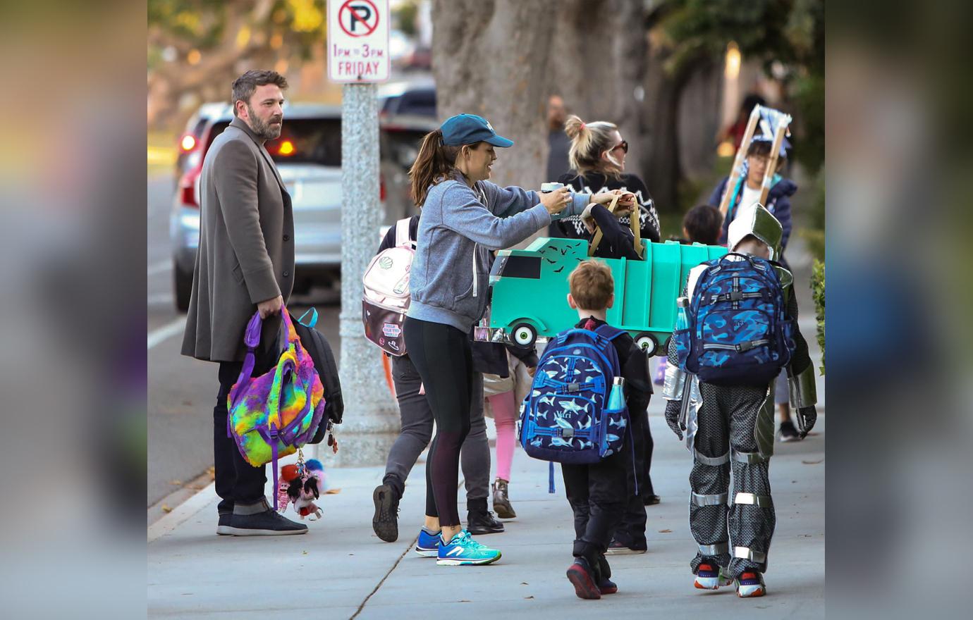 Ben Affleck & Jen Garner With Their Son On Halloween Days After His Relapse