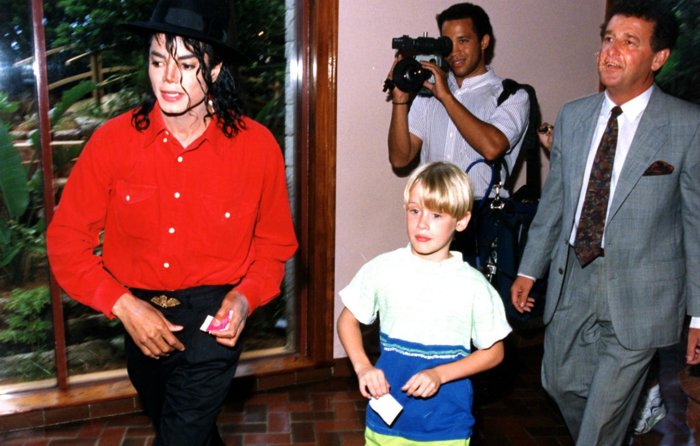 Celebrities Defended Michael Jackson