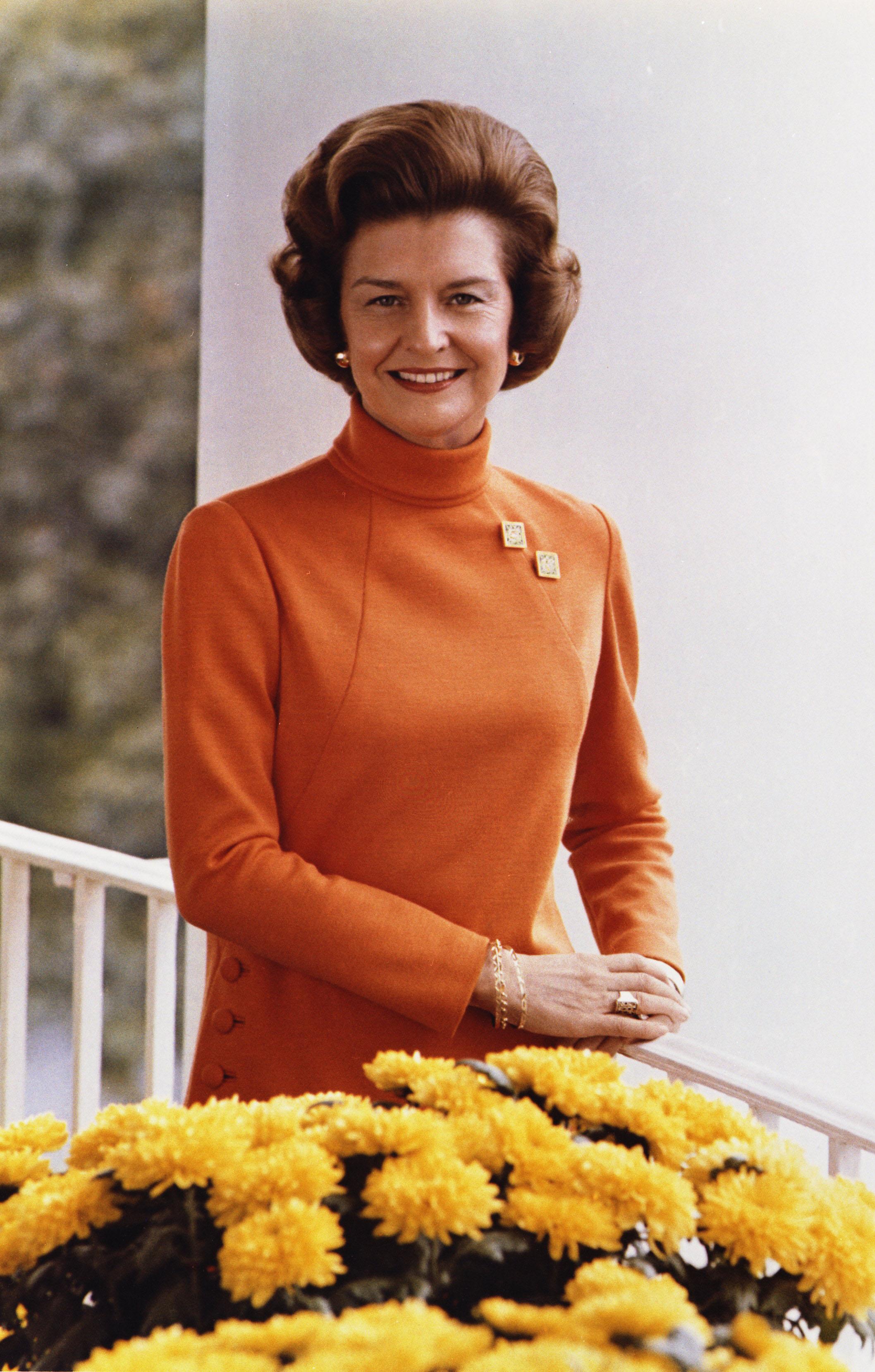 //betty_ford_official_white_house_photo_color_