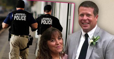 Homeland Security Refuses To Comment On Alleged Duggar Home Raid