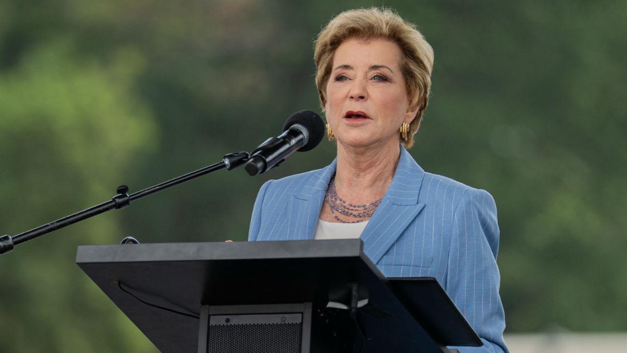 Linda McMahon