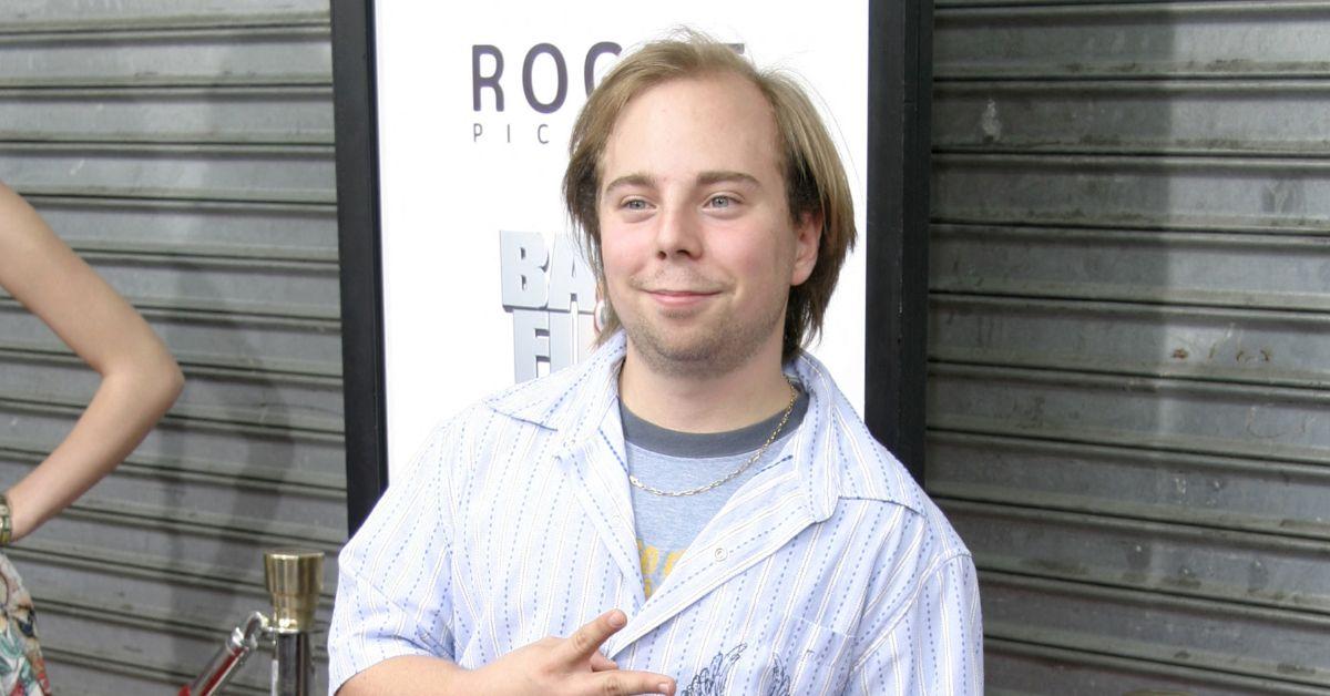 disney child actor steven lawrence accuses universal studios cover up retaliation