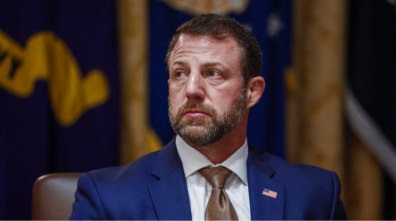 Picture of Markwayne Mullin