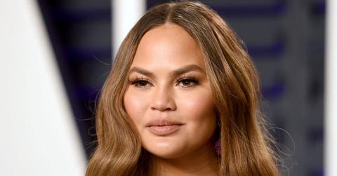 Chrissy Teigen With Straight face