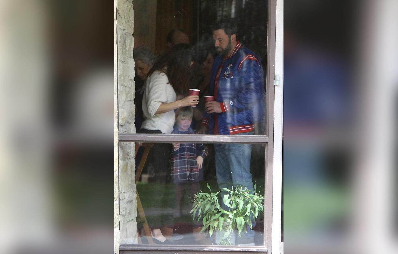 Jennifer Garner Ben Affleck Close At Church