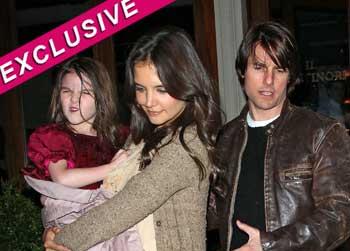 //pp_katie_tom_suri_splash