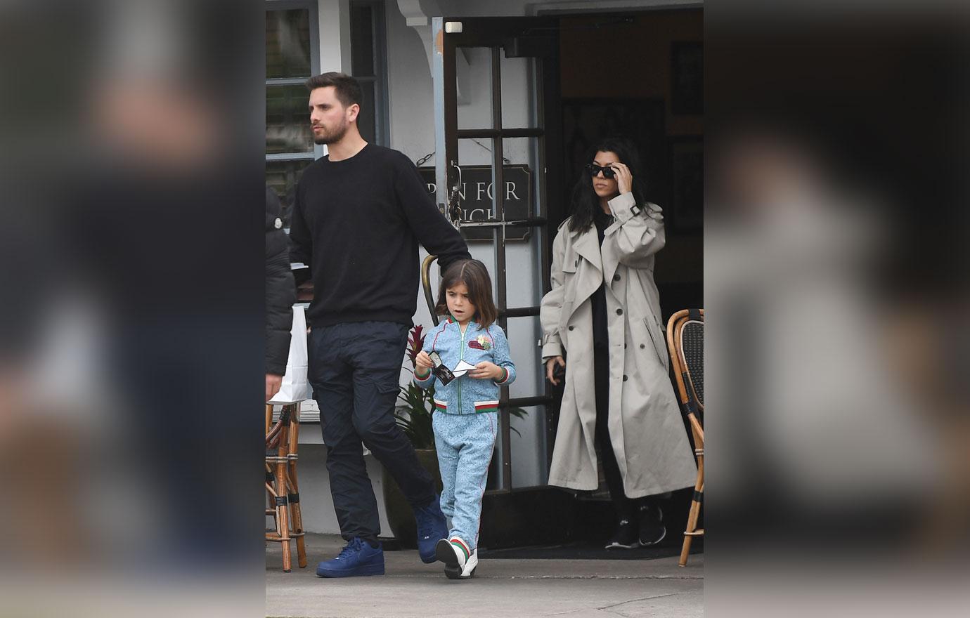 Kourtney Kardashian Scott Disick Sofia Richie Vacation Together