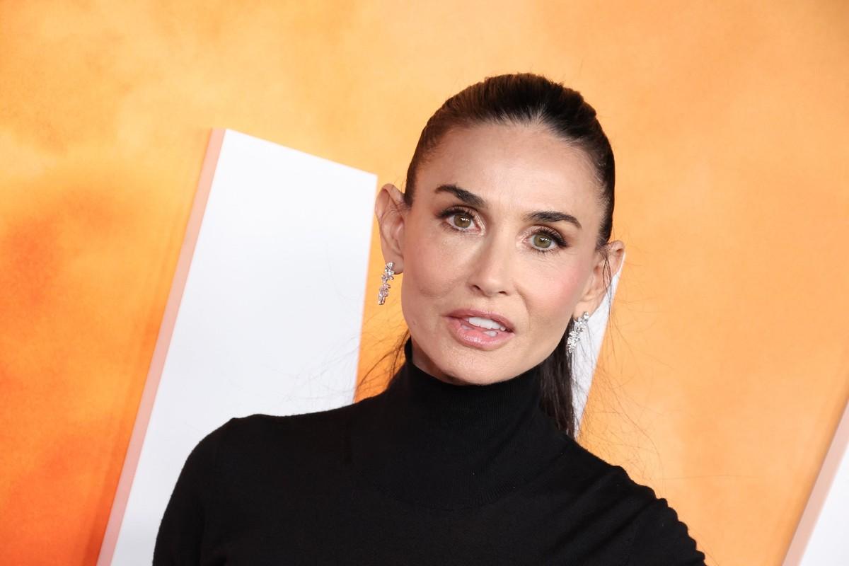 An insider said Demi Moore is among Qualley's Hollywood supporters.