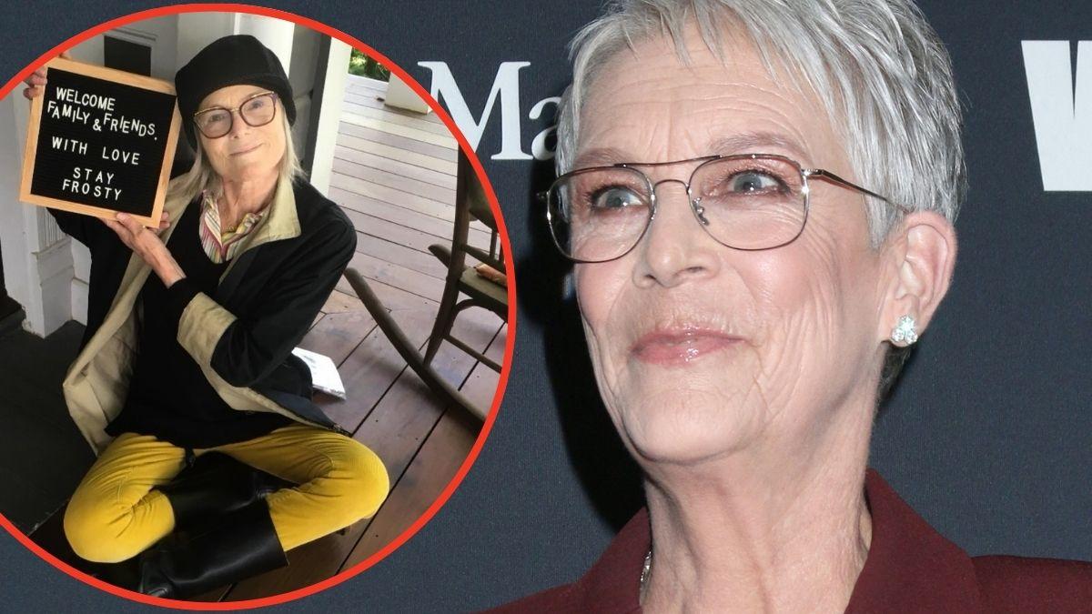 Photo of Kelly and Jamie Lee Curtis
