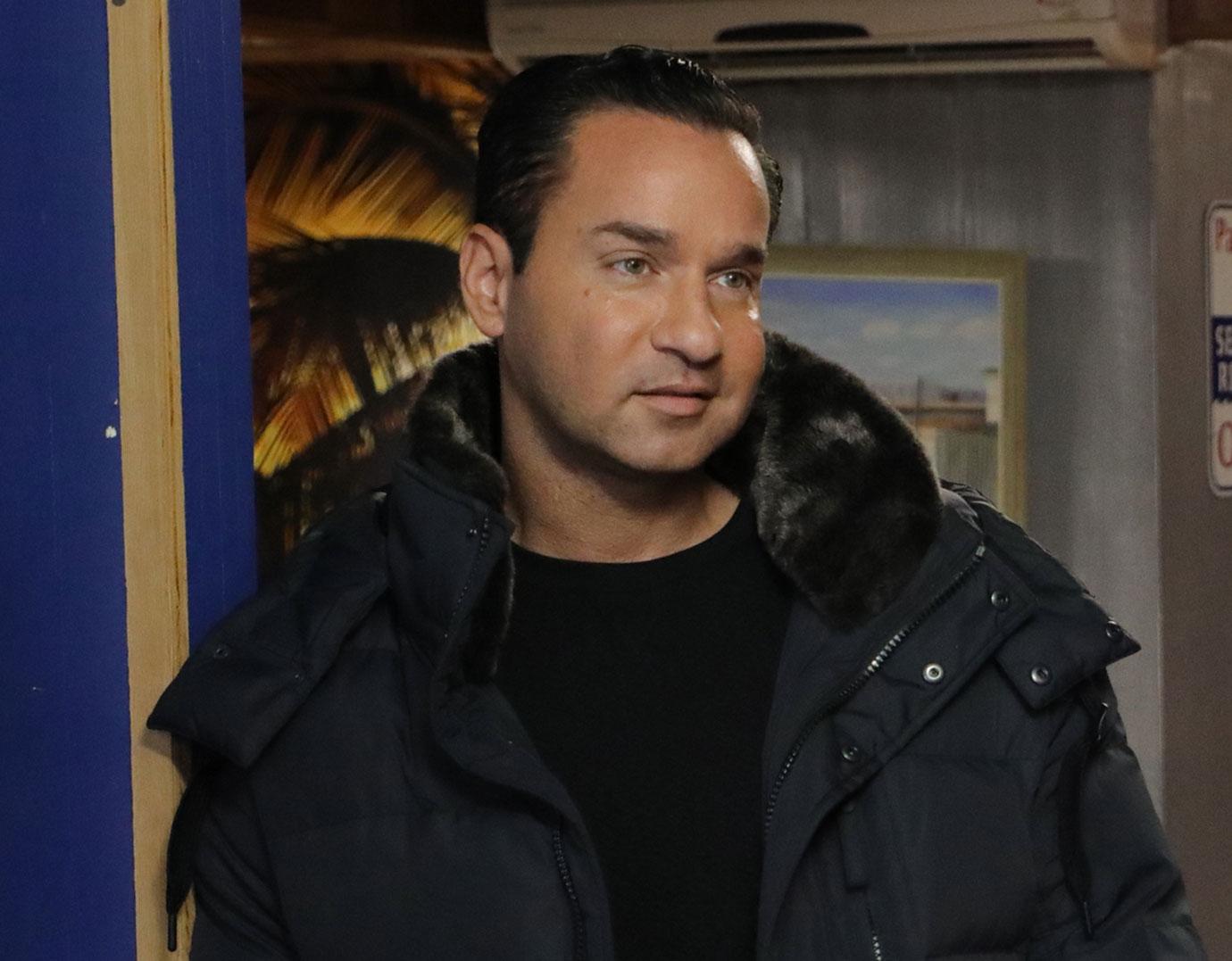 Mike Sorrentino Pauly Vinny and Lauren Visit The Situation in Prison