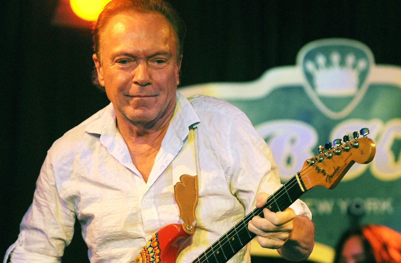 //David Cassidy Death Celebrities React Twitter pp