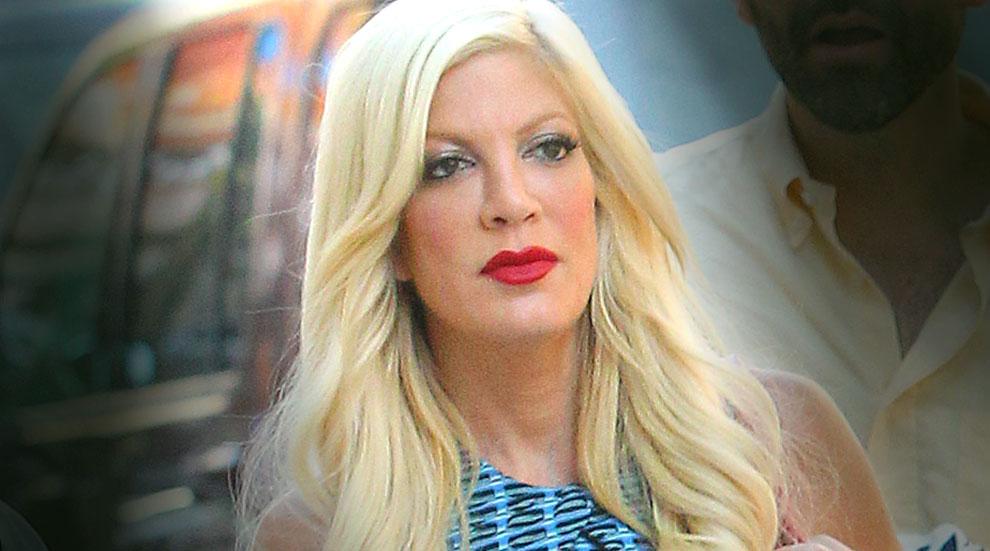 Tori Spelling Broke Friends Money