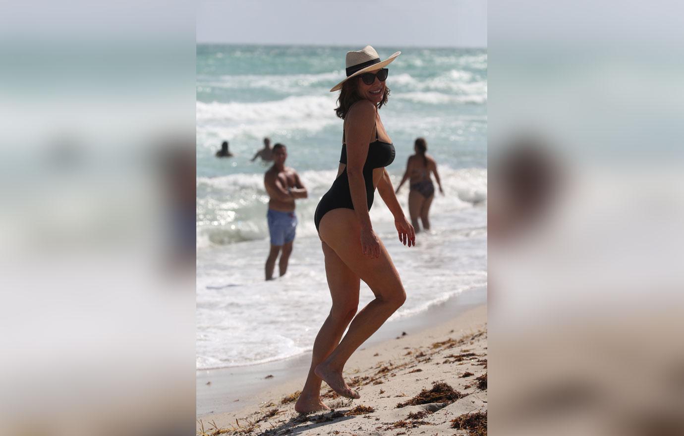 luann de lesseps bikini beach day after absent AA meetings