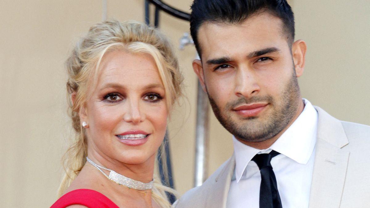 Photo of Sam Asghari and Britney Spears