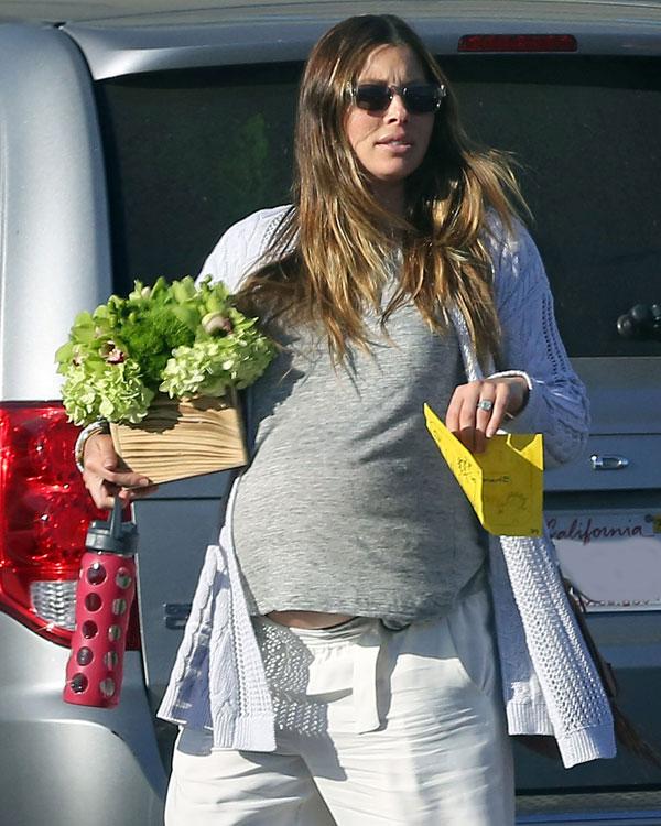 //jessica biel post baby body justin timberlake