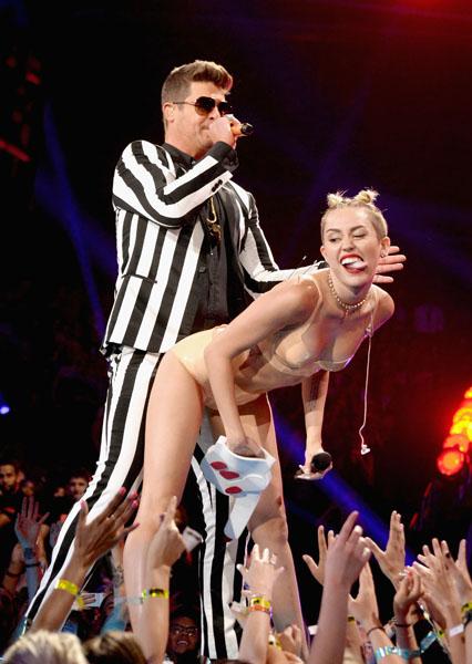 Robin Thicke Miley Cyrus Craziest Secrets Scandals Slideshow