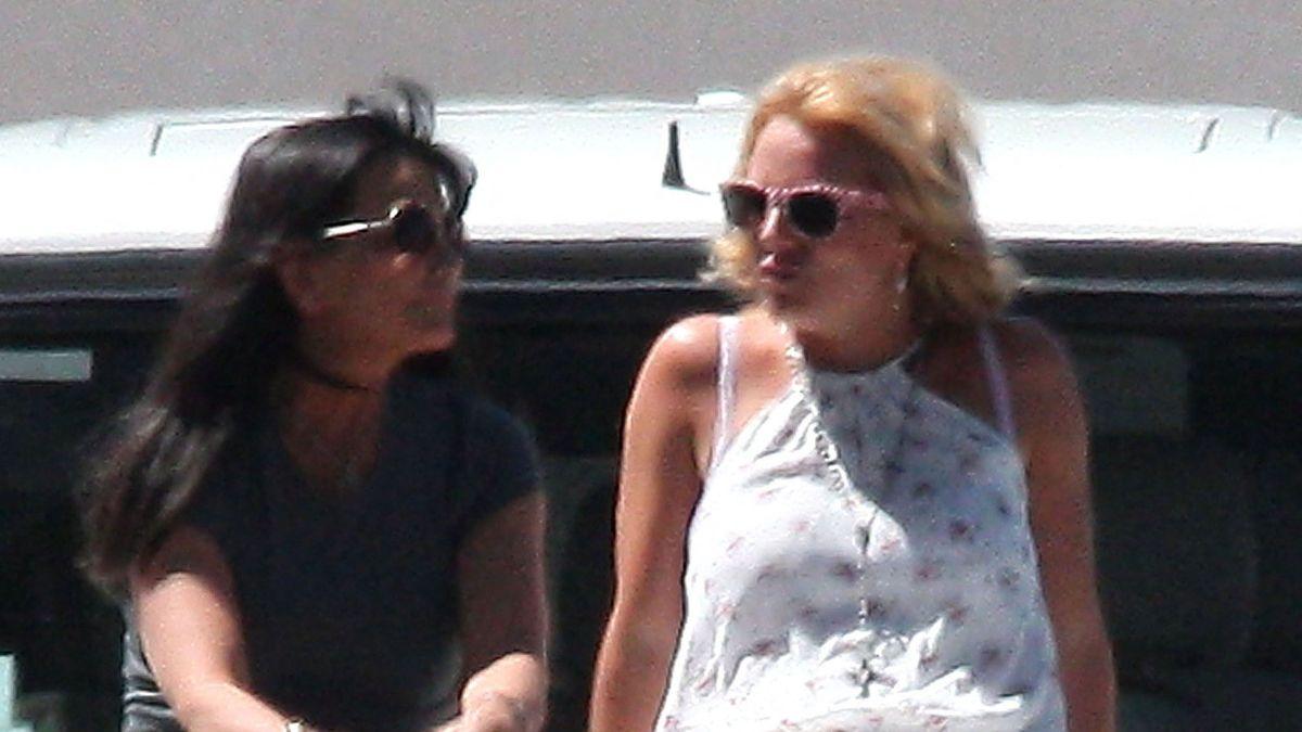 picture of Britney Spears and Lynne Spears