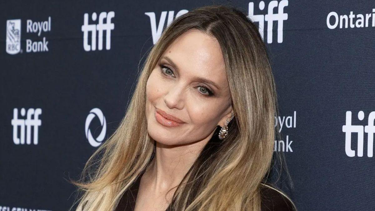 Photo of Angelina Jolie
