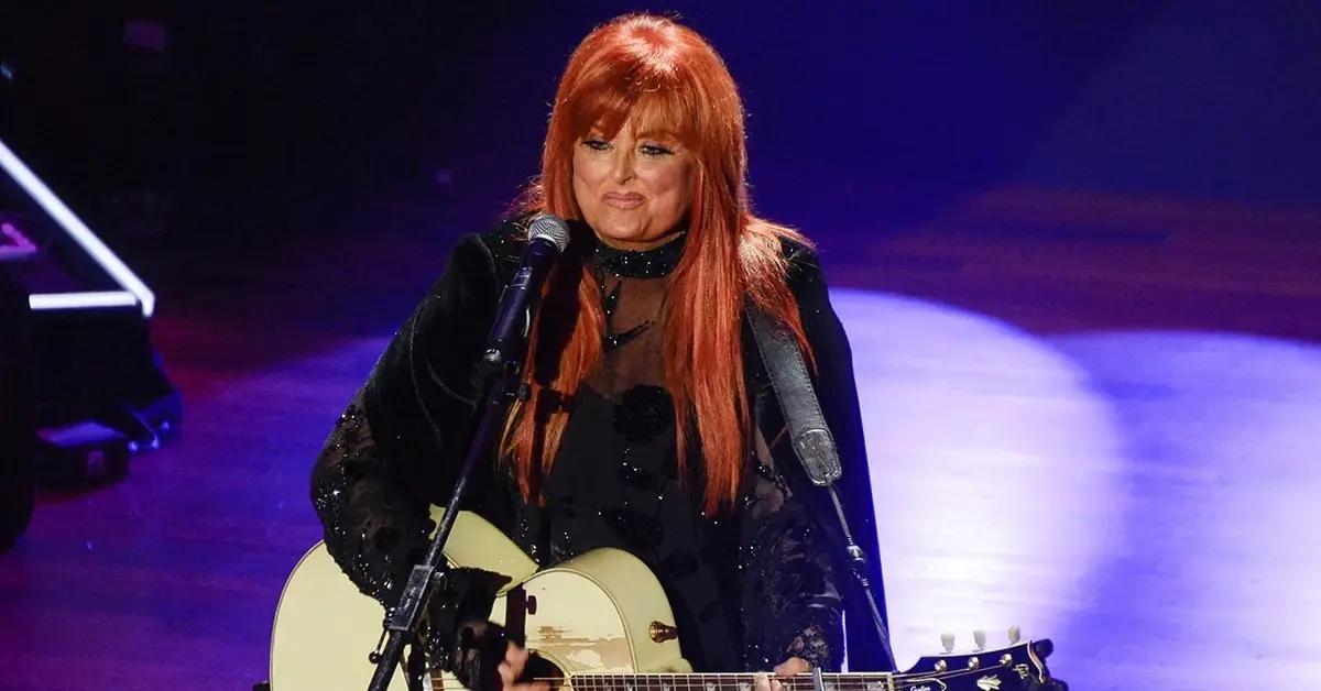 wynonna judd troubled daughter grace kelley released from jail