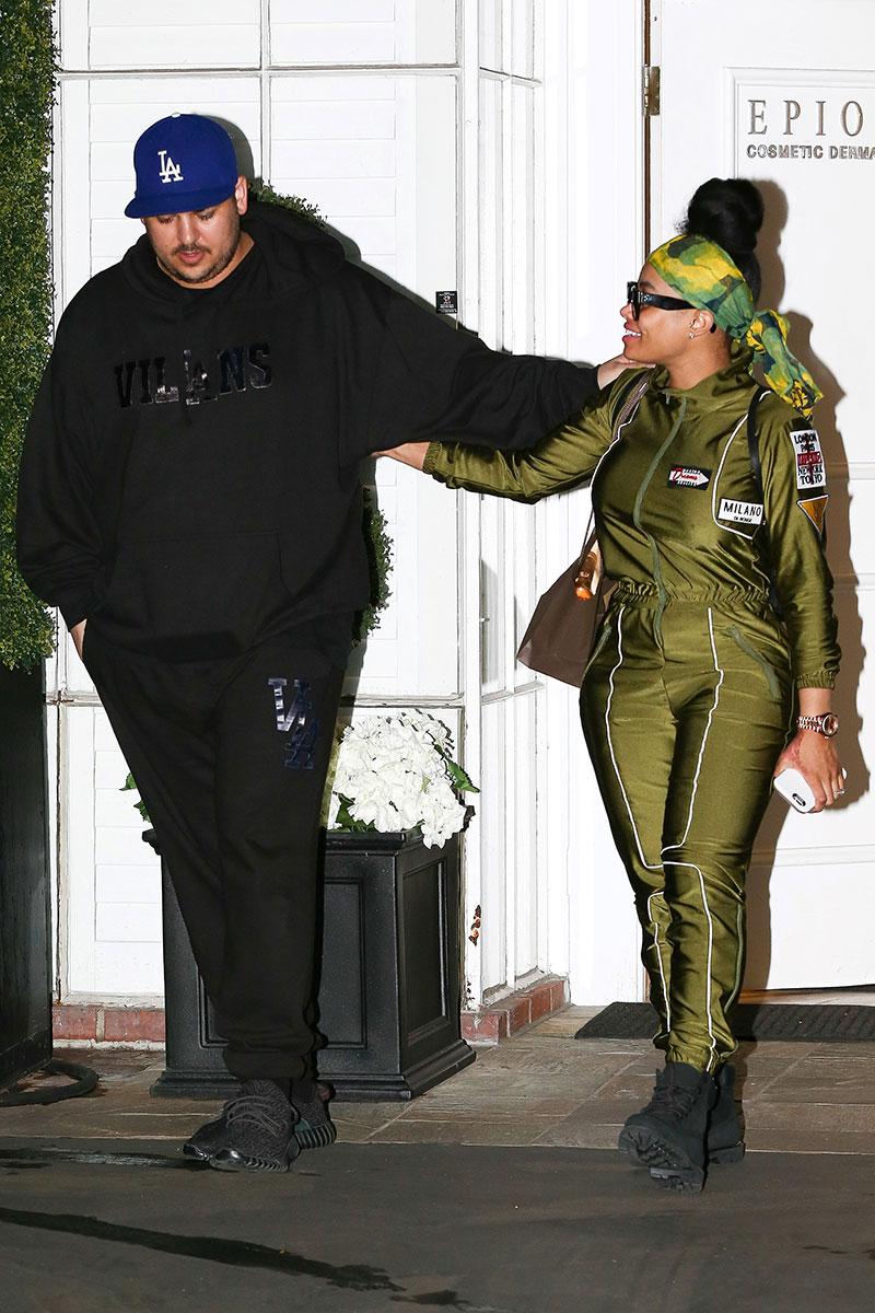 Rob Kardashian Blac Chyna Kris Jenner Wedding Huge Payday